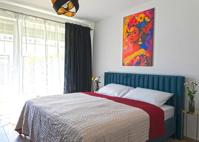 Sofagold Nadstandardny S Velkou Terasou アパート コシツェ