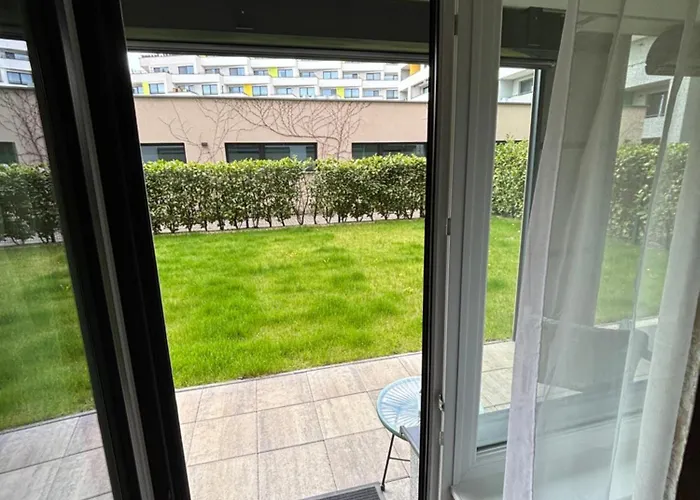 Sofagold Nadstandardny S Velkou Terasou アパート コシツェ